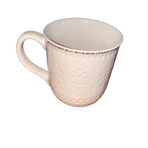 White Ceramic Mug With Embossed Pattern By Pfaltzgraff - Picture 1 of 4
